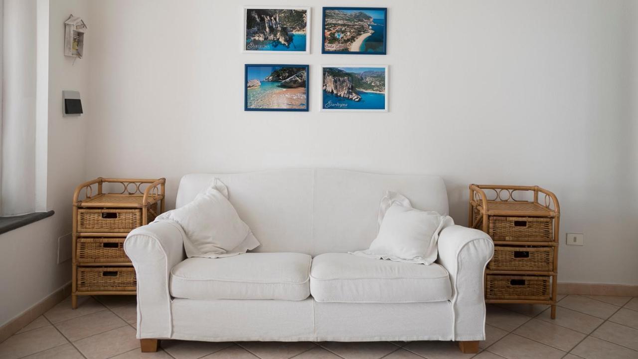 Oasi In Centro - Cala Gonone Apartment Екстериор снимка