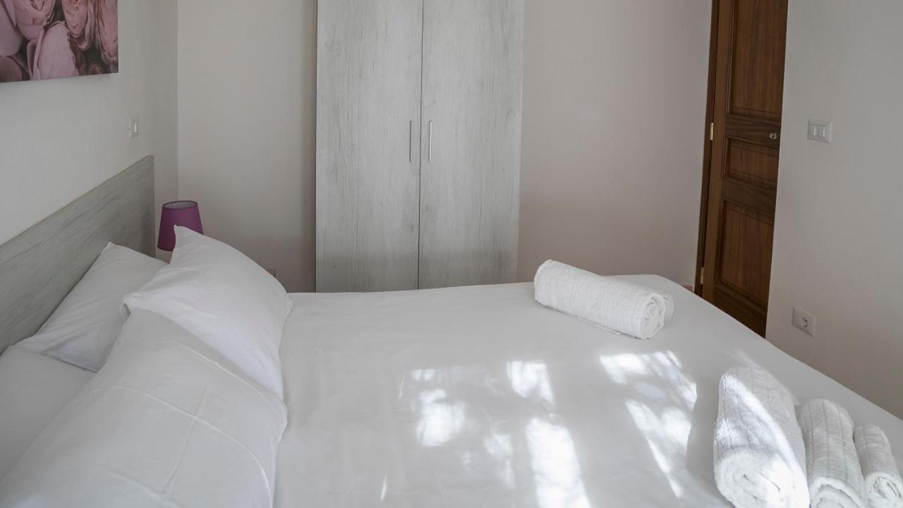 Oasi In Centro - Cala Gonone Apartment Екстериор снимка