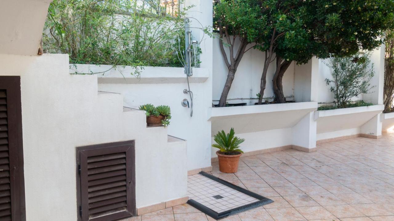 Oasi In Centro - Cala Gonone Apartment Екстериор снимка